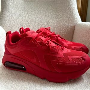 Brand new Nike Air Max 200 Men’s size 12
